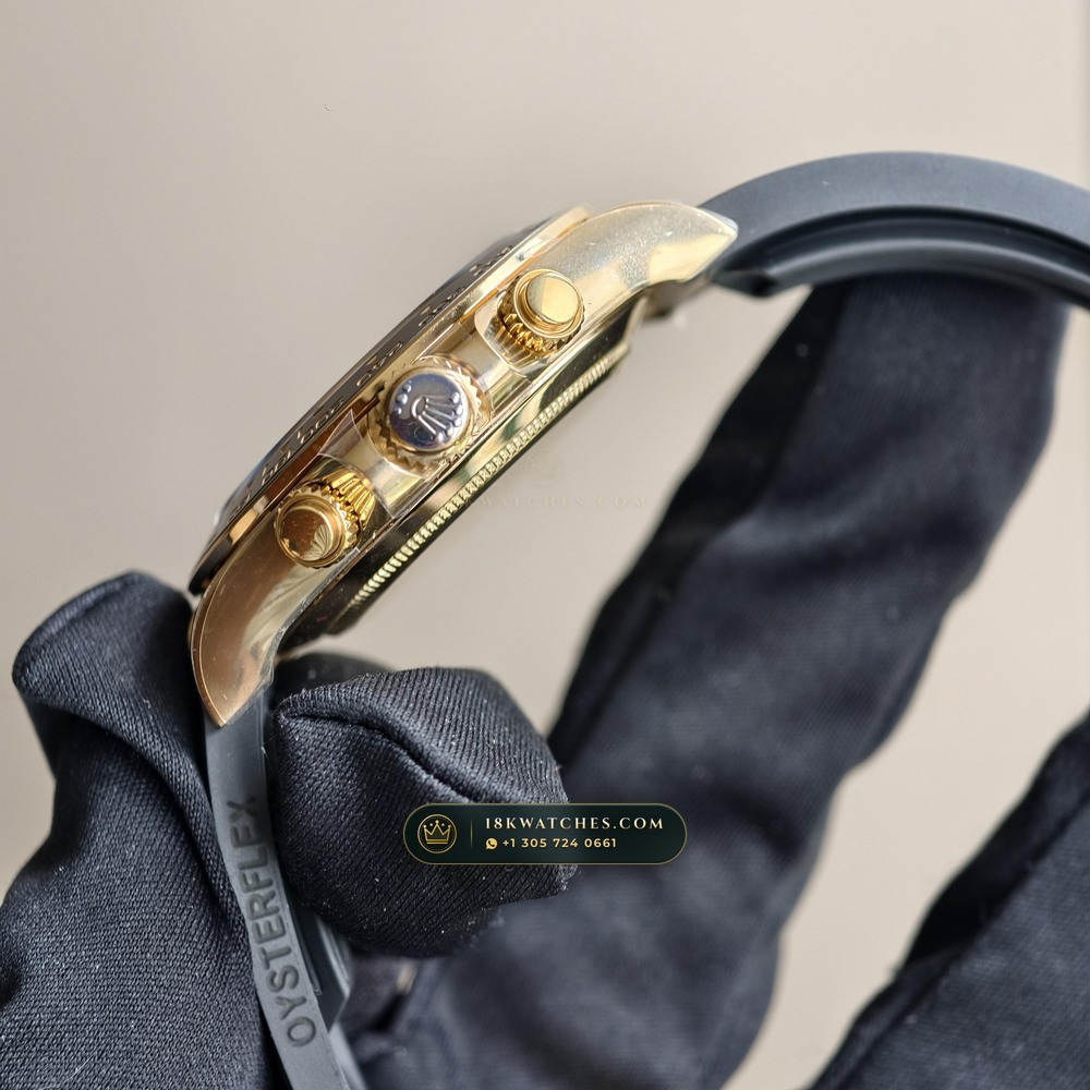 Rolex Cosmograph Daytona 18K Yellow Gold Ref. 116518LN — Studio Gallery Plate IV in 18K Yellow Gold Au750 (160.3g Verified Mass, Rolex Manufacture Cal. 4130 - 72h Power Reserve)