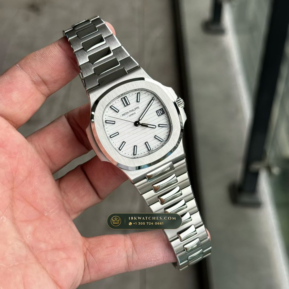 Patek Philippe Nautilus Self-Winding Geneva Atelier Spec Ref. 5711/1A-011 — Studio Gallery Plate II in 904L Stainless Steel Custom Architecture (114.7g Verified Mass, Patek Philippe Cal. 26-330 S C / Cal. 324 S C - 21K Gold Rotor)