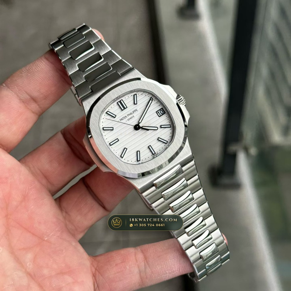 Patek Philippe Nautilus Self-Winding Geneva Atelier Spec Ref. 5711/1A-011 — Studio Gallery Plate III in 904L Stainless Steel Custom Architecture (114.7g Verified Mass, Patek Philippe Cal. 26-330 S C / Cal. 324 S C - 21K Gold Rotor)