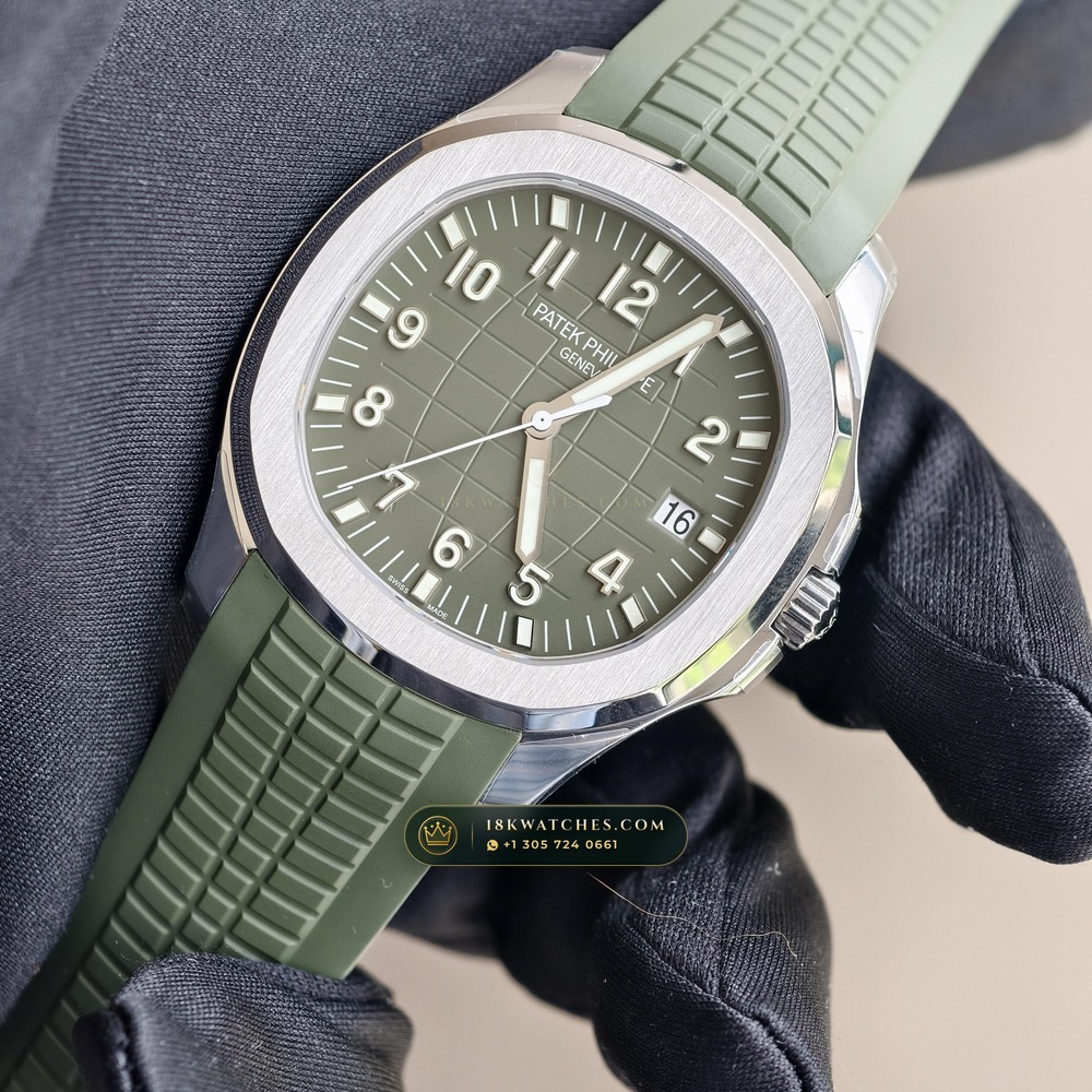 Patek Philippe Aquanaut Jumbo 42.2mm 18K White Gold Sapphire Caseback Spec Ref. 5168G — Studio Gallery Plate III in 18K White Gold Au750 (120.4g Verified Mass, Patek Philippe Cal. 324 S C - 21K Gold Rotor)
