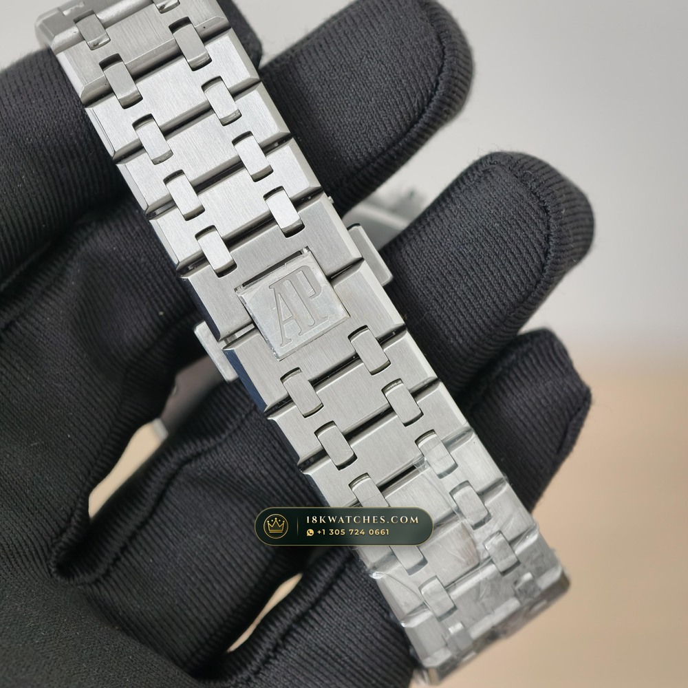 Audemars Piguet Royal Oak Selfwinding Chronograph 41mm Ref. 26331ST — Studio Gallery Plate V in 904L Stainless Steel Custom Architecture (180.7g Verified Mass, Audemars Piguet Cal. 2385 Column-Wheel Chronograph)