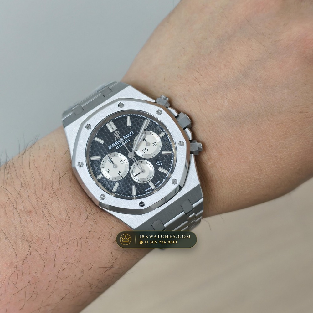Audemars Piguet Royal Oak Selfwinding Chronograph 41mm Ref. 26331ST — Studio Gallery Plate VII in 904L Stainless Steel Custom Architecture (180.7g Verified Mass, Audemars Piguet Cal. 2385 Column-Wheel Chronograph)
