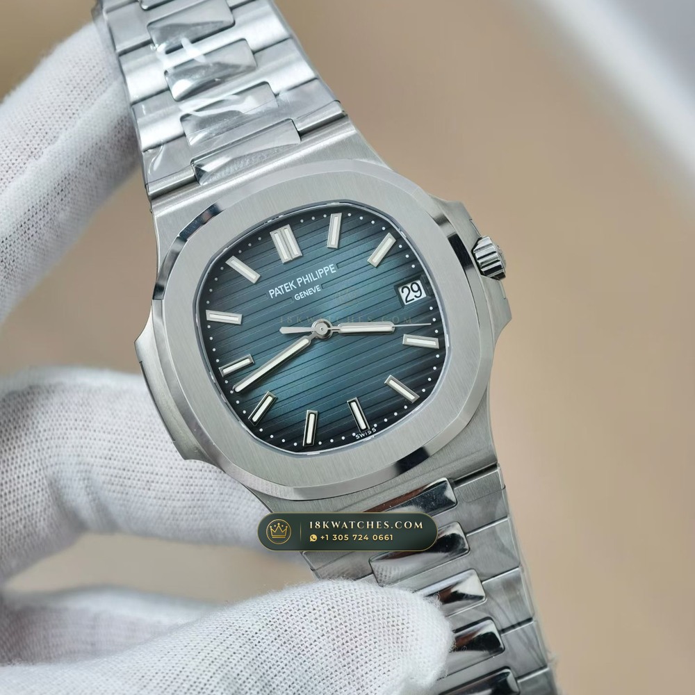 Patek Philippe Nautilus Self-Winding Custom SW Dial 22K Gold Rotor Ref. 5711A — Studio Gallery Plate II in 904L Stainless Steel Custom Architecture (114.7g Verified Mass, Patek Philippe Cal. 26-330 S C / Cal. 324 S C - 21K Gold Rotor)