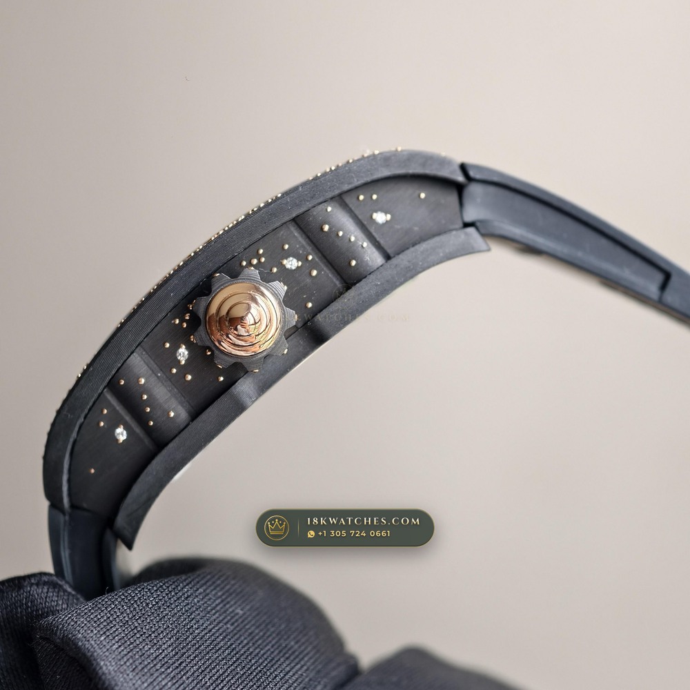 Richard Mille RM 07-01 Automatic Tonneau Dark Night Carbon TPT & Gold Leaf 5-Axis CNC Case — Studio Gallery Plate V in Carbon TPT & Grade 5 Titanium (57.9g Verified Mass, Richard Mille Cal. CRMA2 Variable-Geometry Rotor)