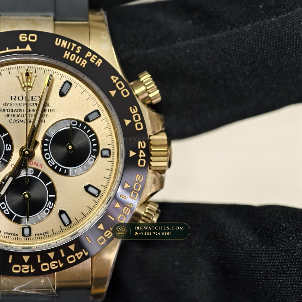 Rolex Cosmograph Daytona 18K Yellow Gold Deep Crystal Optics Ref. 116518LN — Studio Gallery Plate IV in 18K Yellow Gold Au750 (160.7g Verified Mass, Rolex Manufacture Cal. 4130 - 72h Power Reserve)