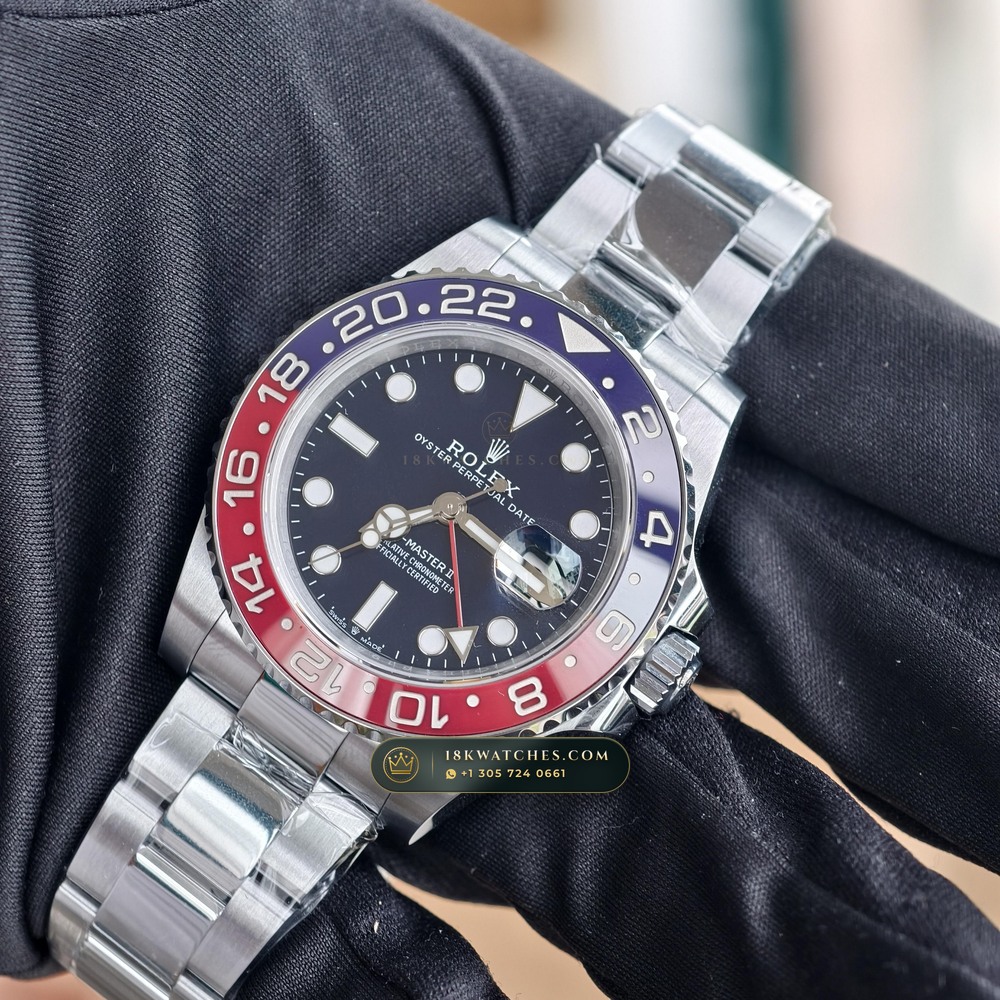 Rolex GMT-Master II Graduated Royal Blue Sunburst Dial 18K White Gold Ref. 126719BLRO — Studio Gallery Plate III in 18K White Gold Au750 (225.1g Verified Mass, Rolex Manufacture Cal. 3285 - 70h Power Reserve)