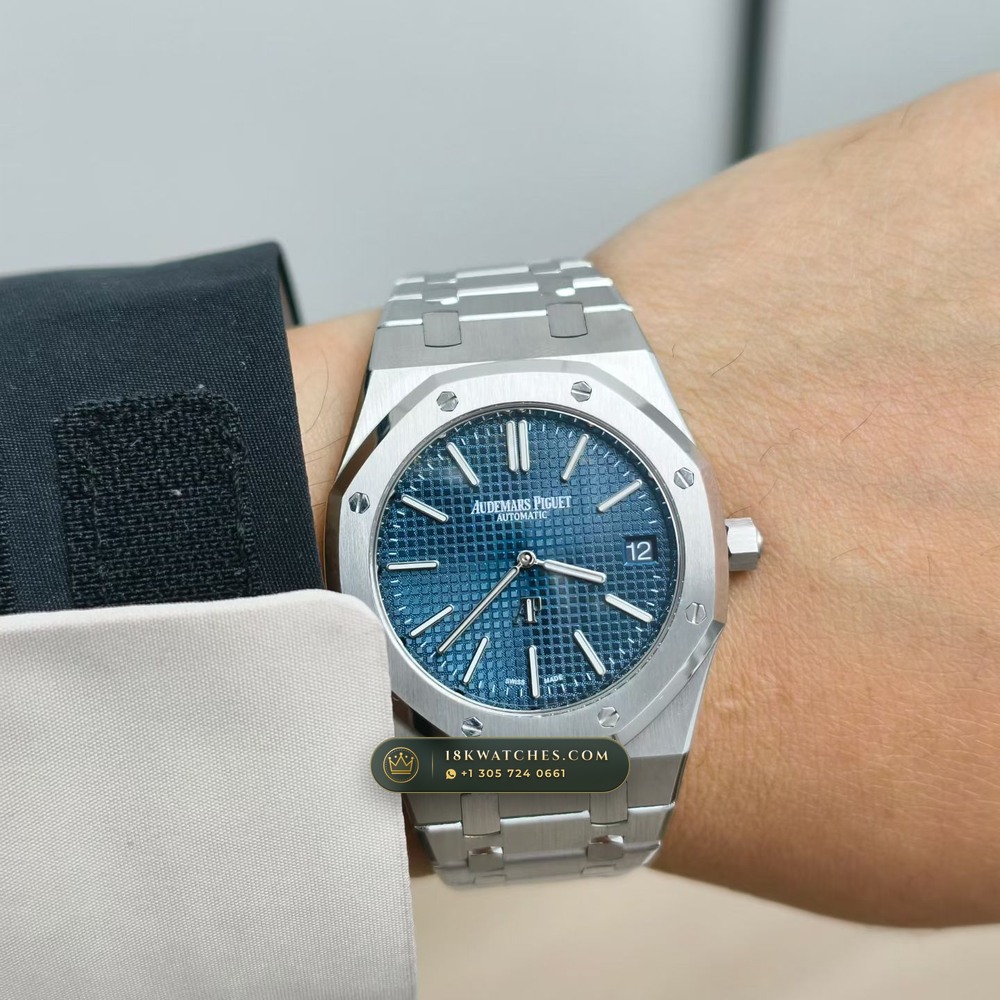 Audemars Piguet Royal Oak Jumbo Extra-Thin 39mm Custom Tapestry Dial 22K Gold Rotor Ref. 15202ST — Studio Gallery Plate VIII in 904L Stainless Steel Custom Architecture (103.2g Verified Mass, Audemars Piguet Cal. 2121 Ultra-Thin)
