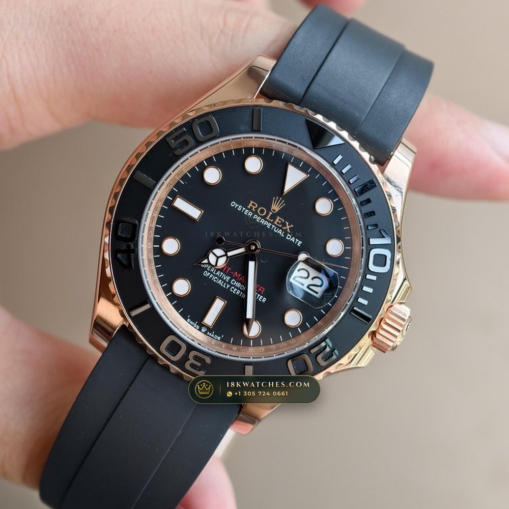 Rolex Yacht-Master 40 Matte Black Cerachrom & Oysterflex 18K Everose Gold Ref. 126655 — Studio Gallery Plate III in 18K Rose Gold Au750 (153.9g Verified Mass, Rolex Manufacture Cal. 3235 - 70h Power Reserve)
