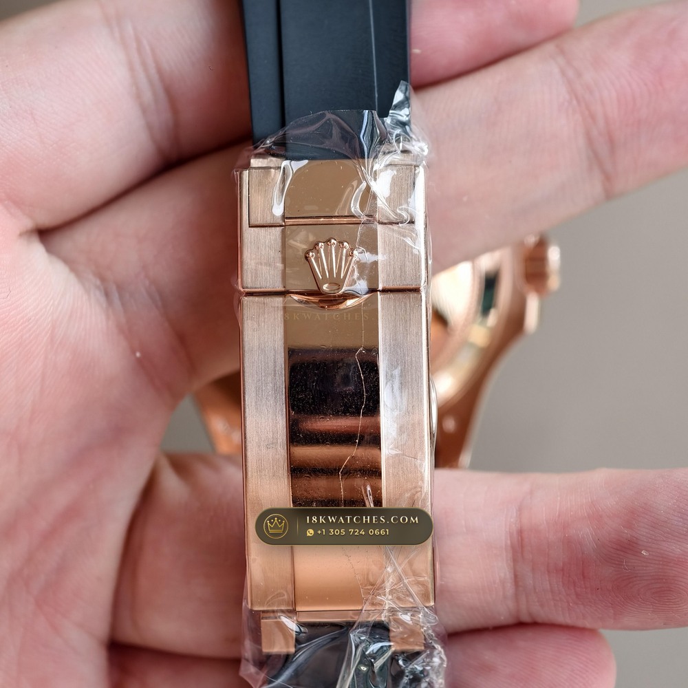 Rolex Yacht-Master 40 Matte Black Cerachrom & Oysterflex 18K Everose Gold Ref. 126655 — Studio Gallery Plate VII in 18K Rose Gold Au750 (153.9g Verified Mass, Rolex Manufacture Cal. 3235 - 70h Power Reserve)