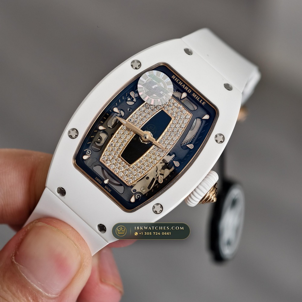 Richard Mille RM 07-01 Automatic Tonneau — Studio Gallery Plate III in Carbon TPT & Grade 5 Titanium (58.1g Verified Mass, Richard Mille Cal. CRMA2 Variable-Geometry Rotor)