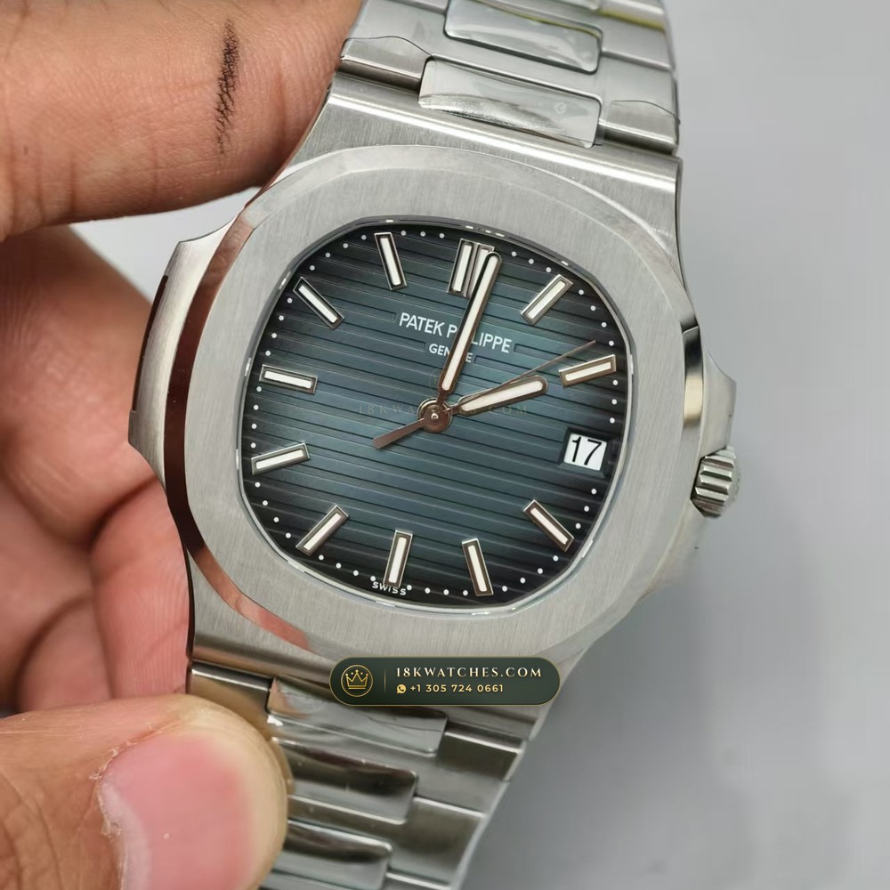 Patek Philippe Nautilus Self-Winding Custom SW Dial Deep Crystal Optics Ref. 5711/1A — Studio Gallery Plate III in 904L Stainless Steel Custom Architecture (115.2g Verified Mass, Patek Philippe Cal. 26-330 S C / Cal. 324 S C - 21K Gold Rotor)