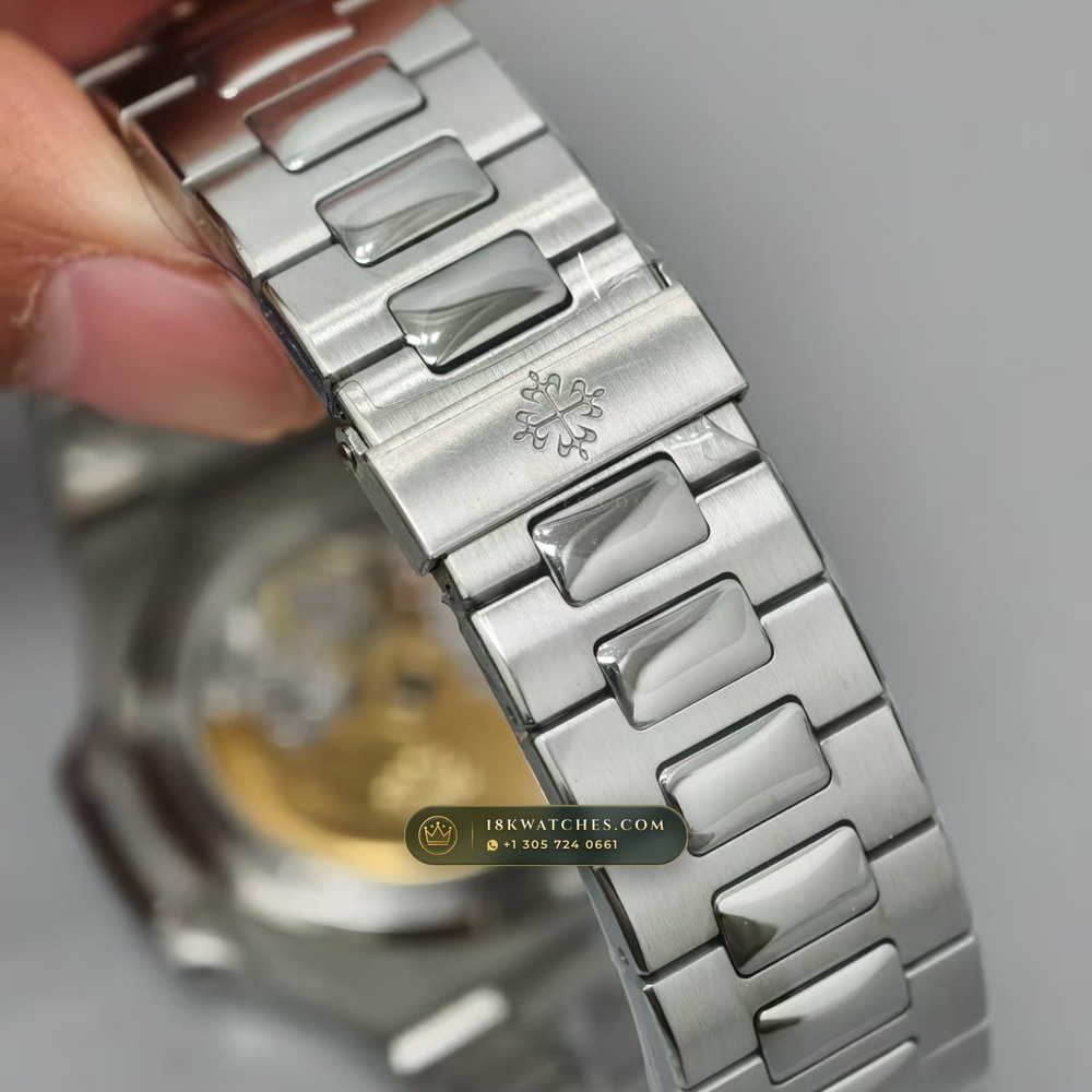 Patek Philippe Nautilus Self-Winding Custom SW Dial Deep Crystal Optics Ref. 5711/1A — Studio Gallery Plate VIII in 904L Stainless Steel Custom Architecture (115.2g Verified Mass, Patek Philippe Cal. 26-330 S C / Cal. 324 S C - 21K Gold Rotor)