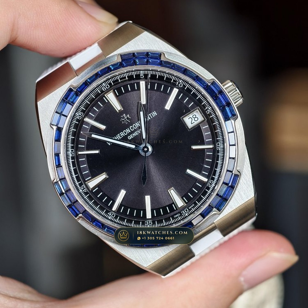 Vacheron Constantin Overseas Self-Winding 41mm Baguette Sapphire Bezel 18K White Gold Ref. 4500V/110G-B705 — Studio Gallery Plate III in 18K White Gold Au750 (188.3g Verified Mass, Vacheron Constantin Cal. 5100 - 22K Gold Maltese Rotor)