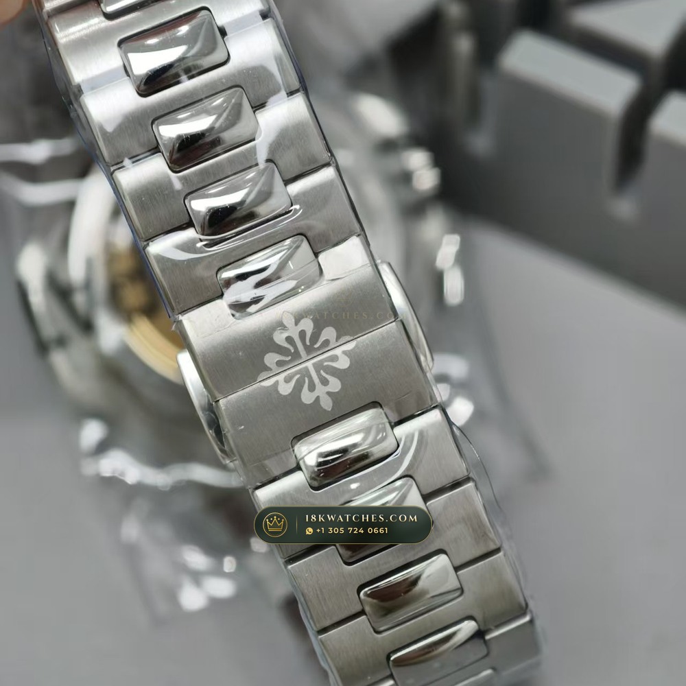Patek Philippe Nautilus Self-Winding Custom SW Dial 22K Gold Rotor Ref. 5711/1A-014 — Studio Gallery Plate X in 904L Stainless Steel Custom Architecture (114.7g Verified Mass, Patek Philippe Cal. 26-330 S C / Cal. 324 S C - 21K Gold Rotor)