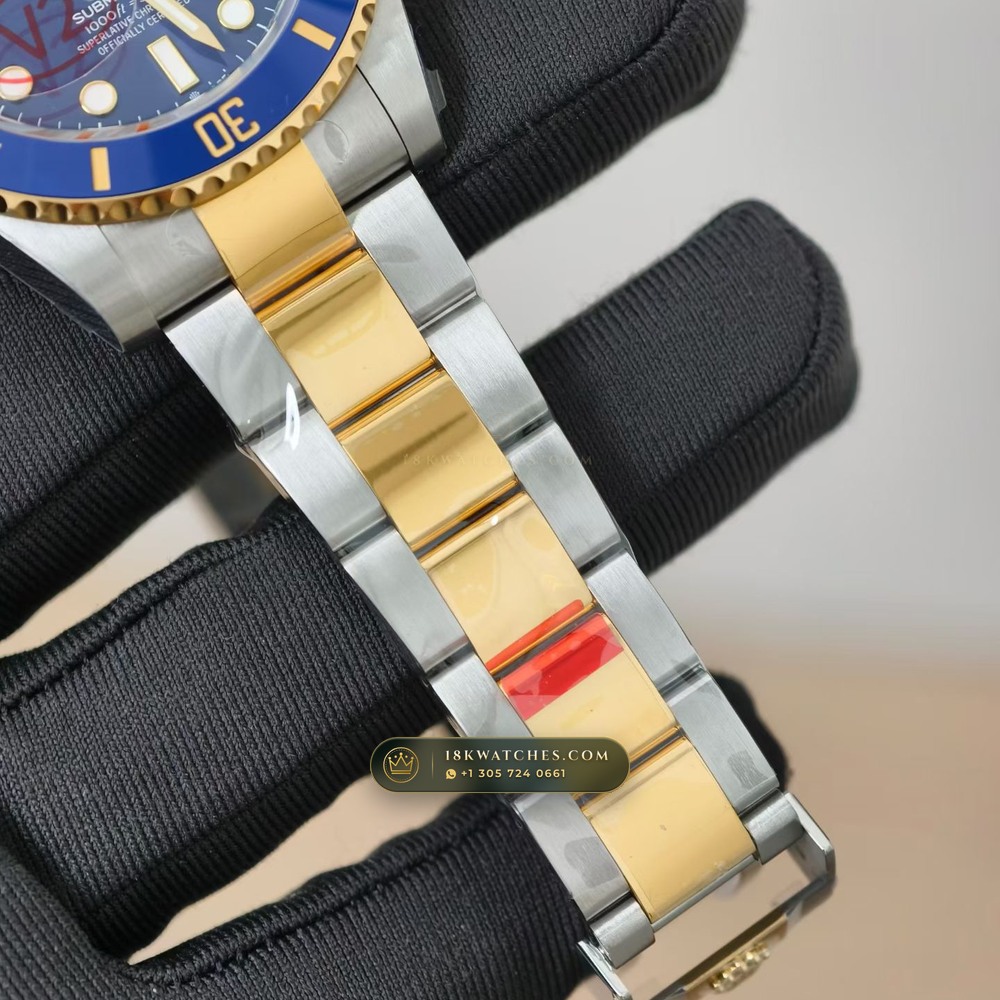 Rolex Submariner Date Geneva Atelier Spec Ref. 126613LB — Studio Gallery Plate V in 904L Stainless Steel Custom Architecture (174.7g Verified Mass, Rolex Manufacture Cal. 3235 - 70h Power Reserve)