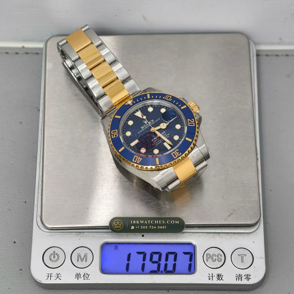 Rolex Submariner Date Geneva Atelier Spec Ref. 126613LB — Studio Gallery Plate IX in 904L Stainless Steel Custom Architecture (174.7g Verified Mass, Rolex Manufacture Cal. 3235 - 70h Power Reserve)