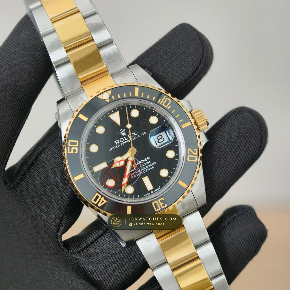 Rolex Submariner Date Ref. 126613LN — Studio Gallery Plate II in 904L Stainless Steel Custom Architecture (174.6g Verified Mass, Rolex Manufacture Cal. 3235 - 70h Power Reserve)