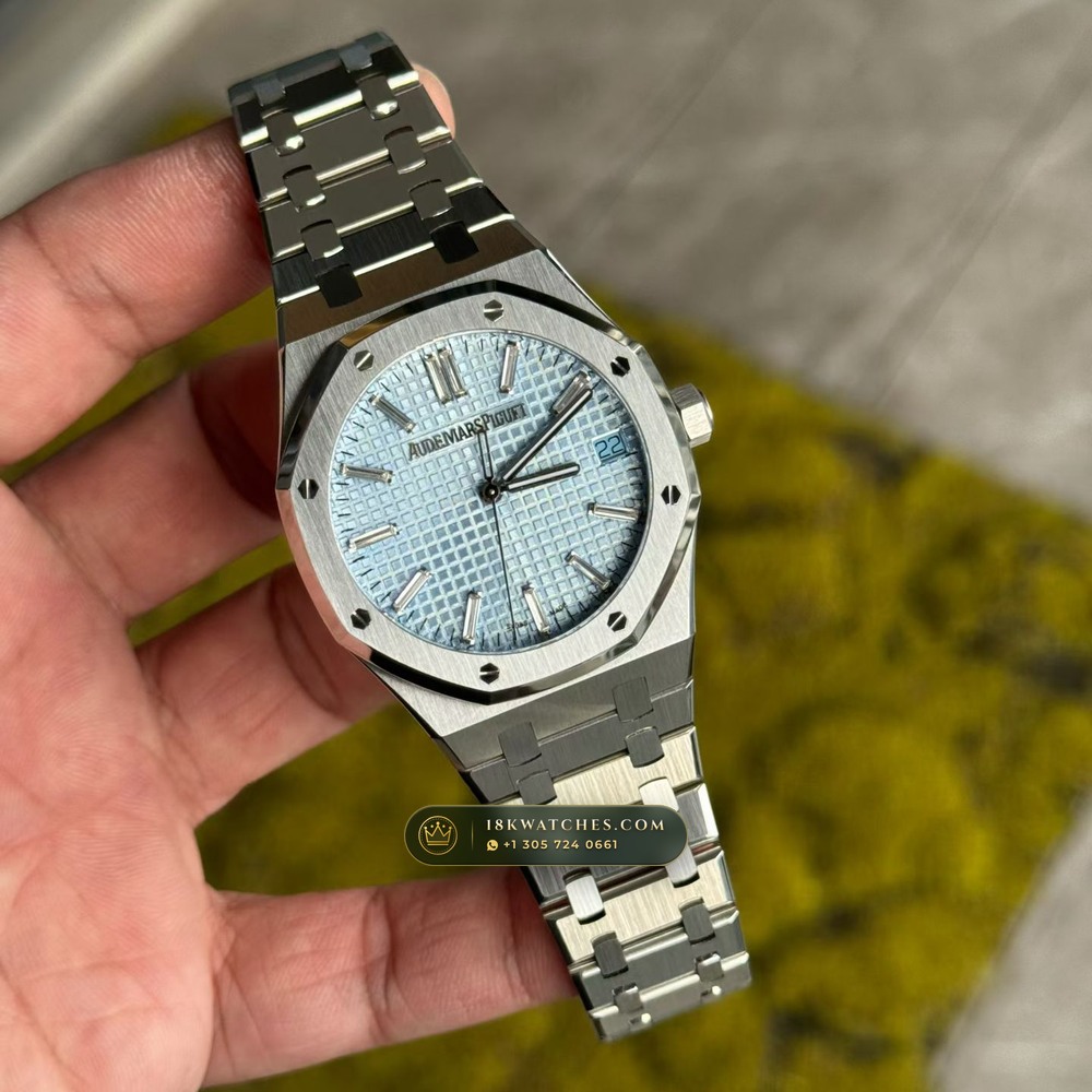 Audemars Piguet Royal Oak Selfwinding 41mm 18K White Gold Ref. 15510BC.OO.1320BC.01 — Studio Gallery Plate II in 18K White Gold Au750 (223.6g Verified Mass, Audemars Piguet Cal. 4302 - 70h Power Reserve)