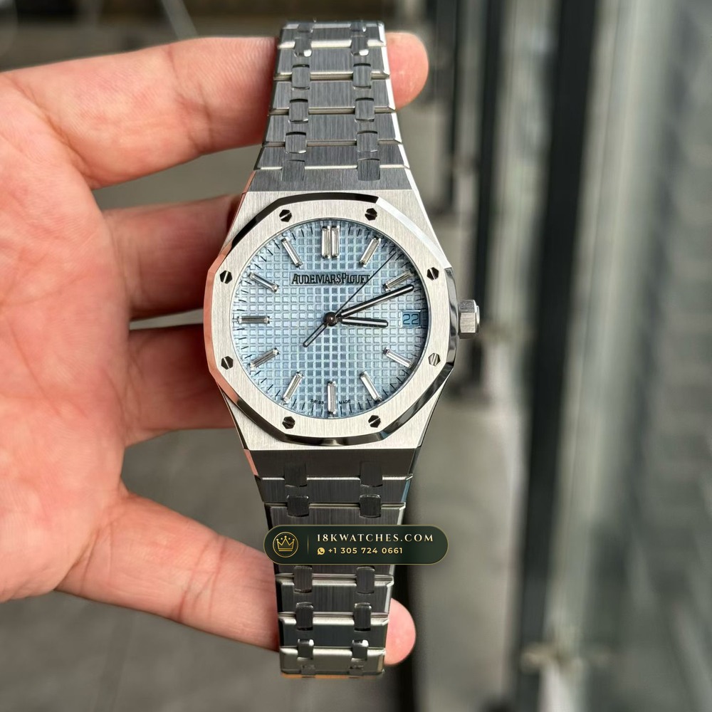 Audemars Piguet Royal Oak Selfwinding 41mm 18K White Gold Ref. 15510BC.OO.1320BC.01 — Studio Gallery Plate III in 18K White Gold Au750 (223.6g Verified Mass, Audemars Piguet Cal. 4302 - 70h Power Reserve)