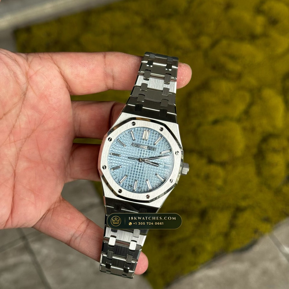 Audemars Piguet Royal Oak Selfwinding 41mm 18K White Gold Ref. 15510BC.OO.1320BC.01 — Studio Gallery Plate IV in 18K White Gold Au750 (223.6g Verified Mass, Audemars Piguet Cal. 4302 - 70h Power Reserve)