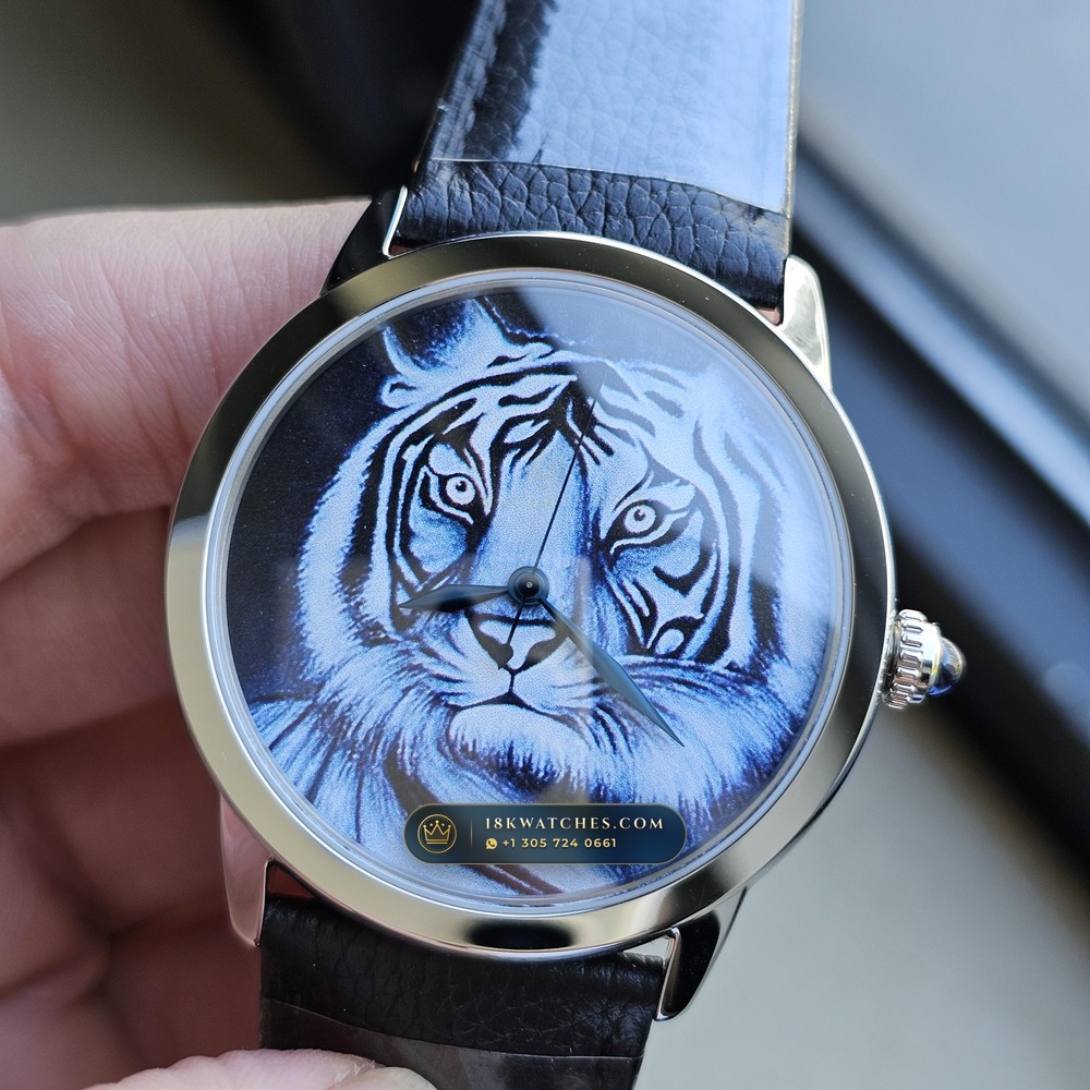 Cartier Ronde Solo de Cartier 36mm Roman Dial Cal. 8000MC Ref. W6701005