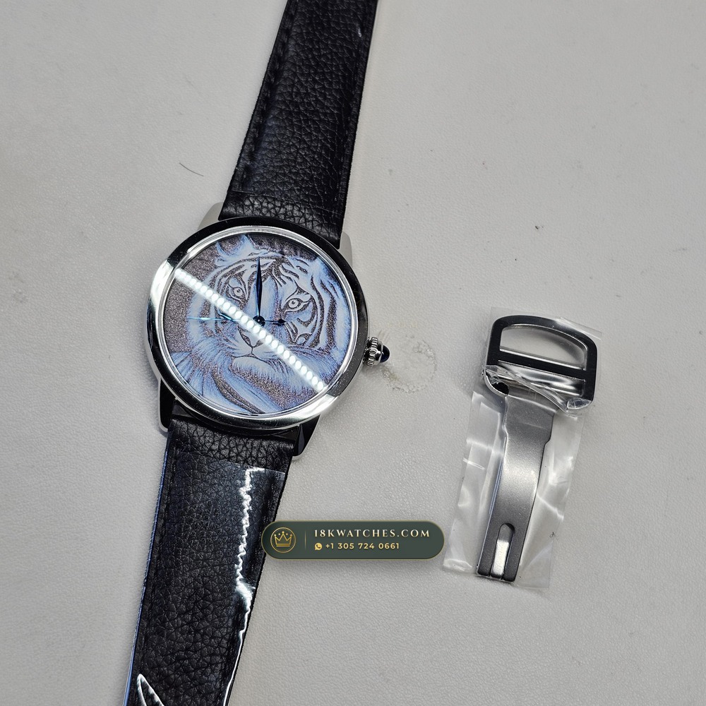 Cartier Ronde Solo de Cartier 36mm Roman Dial Cal. 8000MC Ref. W6701005 — Studio Gallery Plate VI in 904L Stainless Steel Custom Architecture (56.2g Verified Mass, Cartier Automatic Cal. 049)
