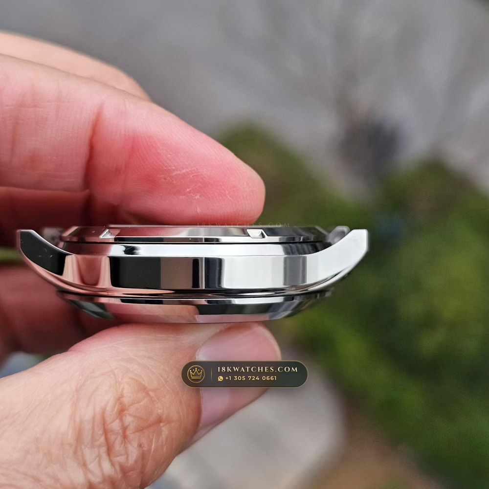 IWC Schaffhausen IWC Aquatimer Automatic 2000m Diver 44mm Cal. 80111 Ref. IW356802 — Studio Gallery Plate V in 904L Stainless Steel Custom Architecture (156.3g Verified Mass, IWC Manufacture Cal. 69355 / Cal. 52010)