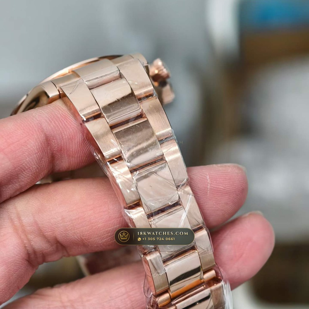 Rolex Cosmograph Daytona 18K Everose Gold Deep Crystal Optics Ref. 116505 — Studio Gallery Plate V in 18K Rose Gold Au750 (216.8g Verified Mass, Rolex Manufacture Cal. 4130 - 72h Power Reserve)