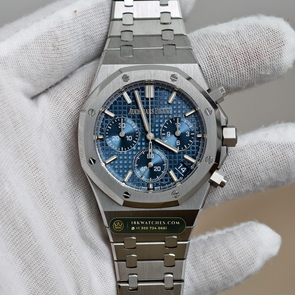 Audemars Piguet Royal Oak Selfwinding Chronograph 41mm Geneva Atelier Spec Ref. 26240ST — Studio Gallery Plate II in 904L Stainless Steel Custom Architecture (180.3g Verified Mass, Audemars Piguet Cal. 4401 Flyback Chronograph)