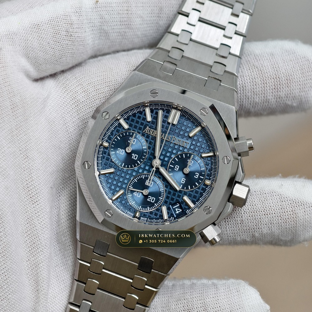 Audemars Piguet Royal Oak Selfwinding Chronograph 41mm Geneva Atelier Spec Ref. 26240ST — Studio Gallery Plate IV in 904L Stainless Steel Custom Architecture (180.3g Verified Mass, Audemars Piguet Cal. 4401 Flyback Chronograph)