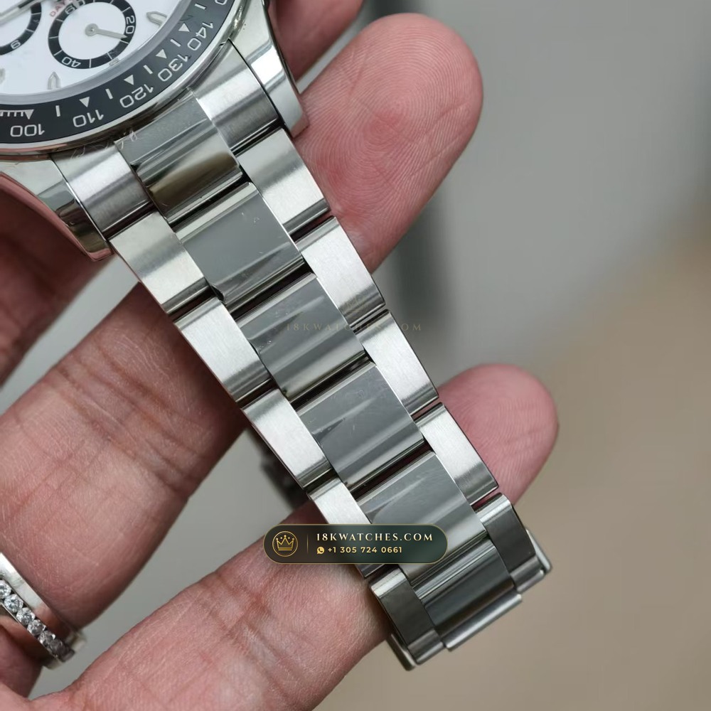 Rolex Cosmograph Daytona Geneva Atelier Spec Ref. 126500 — Studio Gallery Plate V in 904L Stainless Steel Custom Architecture (143.2g Verified Mass, Rolex Manufacture Cal. 4131 - 72h Power Reserve)