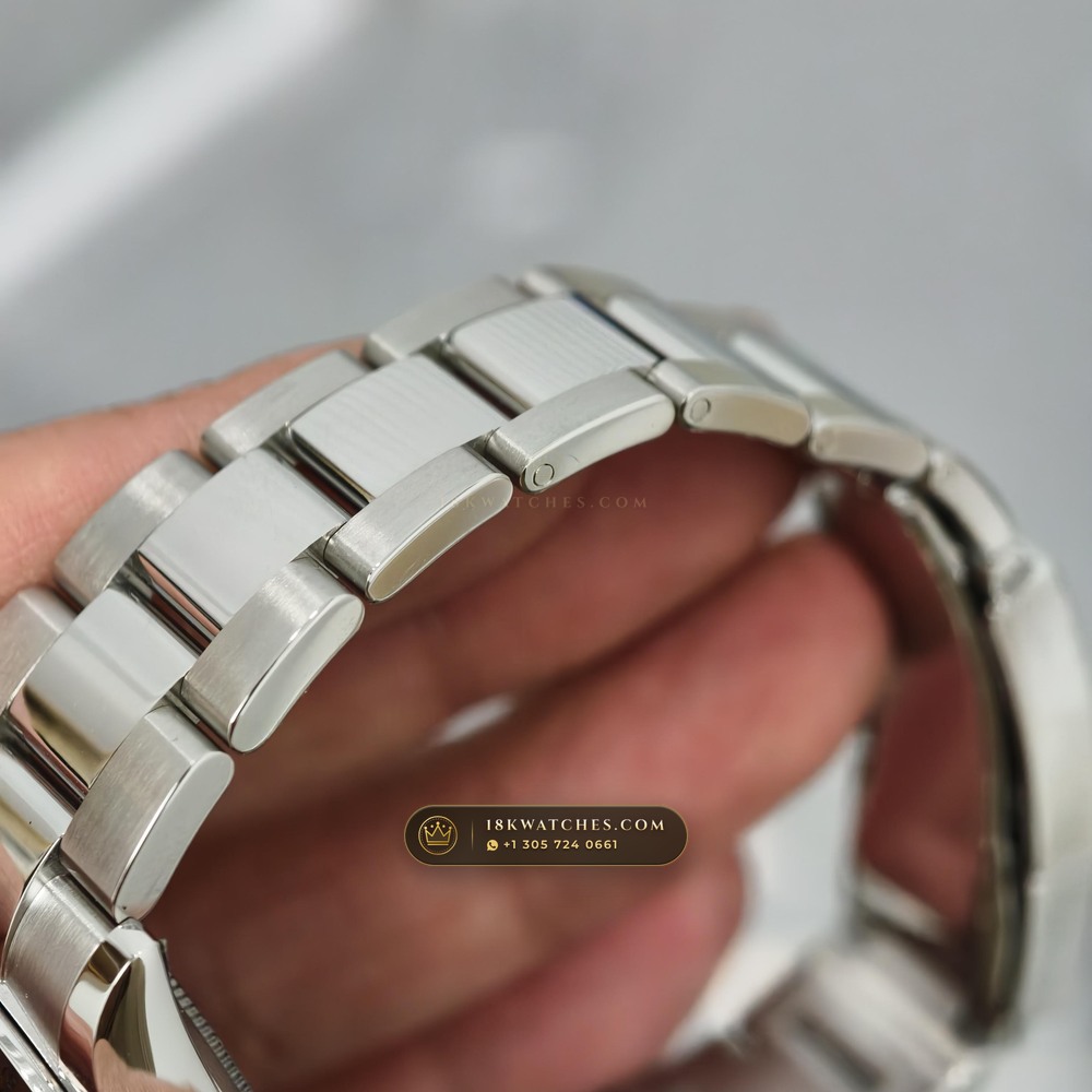 Rolex Cosmograph Daytona Geneva Atelier Spec Ref. 116520 — Studio Gallery Plate V in 904L Stainless Steel Custom Architecture (143.4g Verified Mass, Rolex Manufacture Cal. 4130 - 72h Power Reserve)