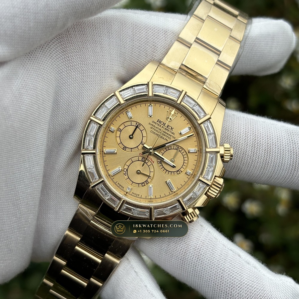 Rolex Cosmograph Daytona Diamond-Set Bezel 18K Yellow Gold Ref. 126508 — Studio Gallery Plate V in 18K Yellow Gold Au750 (216.5g Verified Mass, Rolex Manufacture Cal. 4131 - 72h Power Reserve)