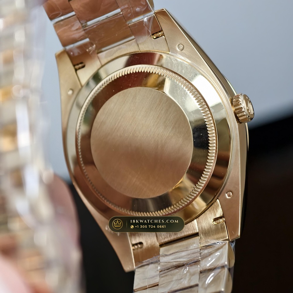 Rolex Day-Date 40 18K Yellow Gold Geneva Atelier Spec Ref. 228238 — Studio Gallery Plate VII in 18K Yellow Gold Au750 (210.9g Verified Mass, Rolex Manufacture Cal. 3255 - 70h Power Reserve)
