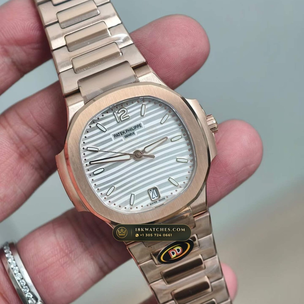 Patek Philippe Nautilus Ladies Automatic 18K Rose Gold Ref. 7118/1R-001 — Studio Gallery Plate II in 18K Rose Gold Au750 (145.8g Verified Mass, Patek Philippe Cal. 324 S C - 21K Gold Rotor)