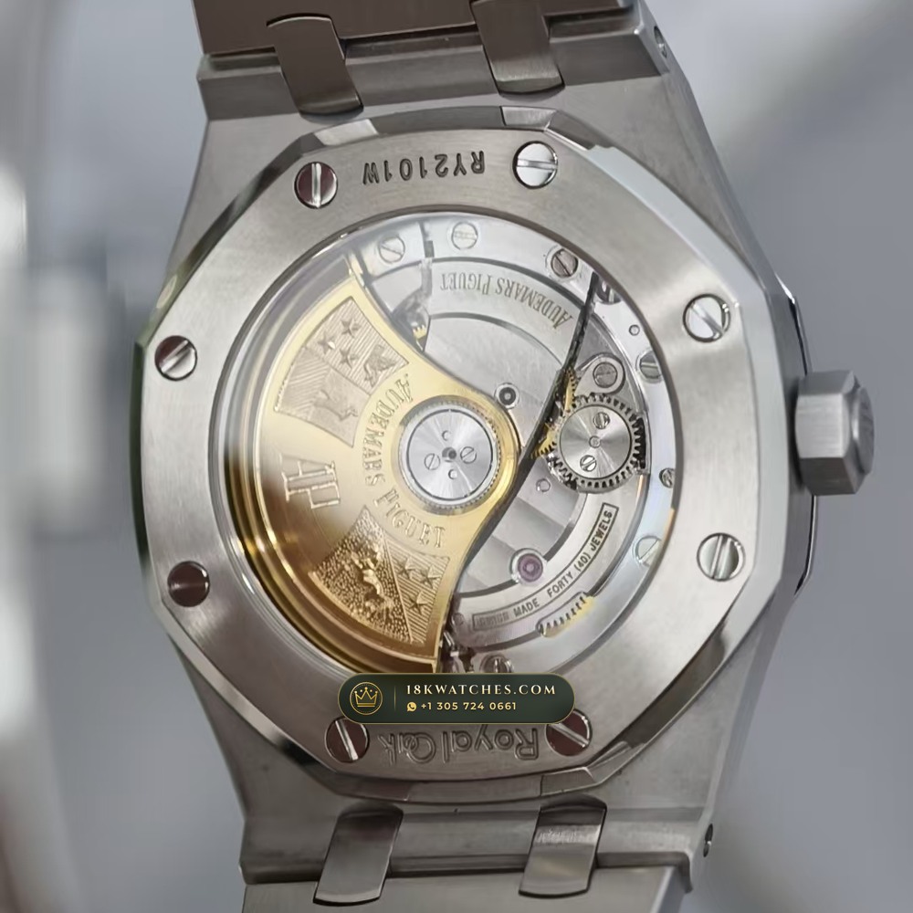Audemars Piguet Royal Oak Selfwinding 37mm Geneva Atelier Spec Ref. 15450ST — Studio Gallery Plate VII in 904L Stainless Steel Custom Architecture (132.3g Verified Mass, Audemars Piguet Cal. 3120 / Cal. 5900)