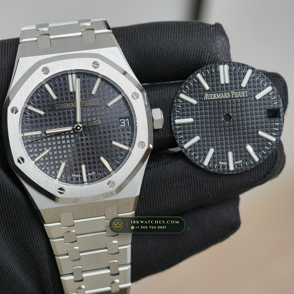 Audemars Piguet Royal Oak Selfwinding 41mm Custom Tapestry Dial Flush Bezel Screws Ref. 15510ST