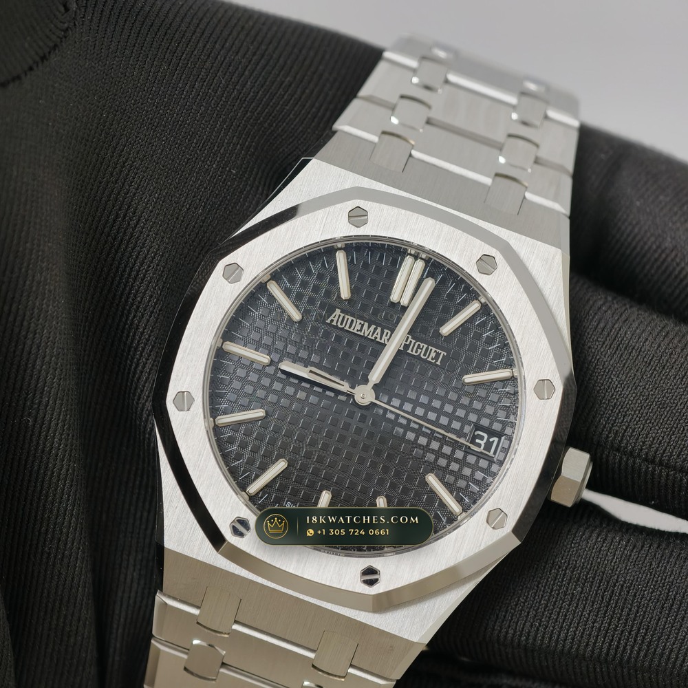 Audemars Piguet Royal Oak Selfwinding 41mm Custom Tapestry Dial Flush Bezel Screws Ref. 15510ST — Studio Gallery Plate IV in 904L Stainless Steel Custom Architecture (166.7g Verified Mass, Audemars Piguet Cal. 4302 - 70h Power Reserve)