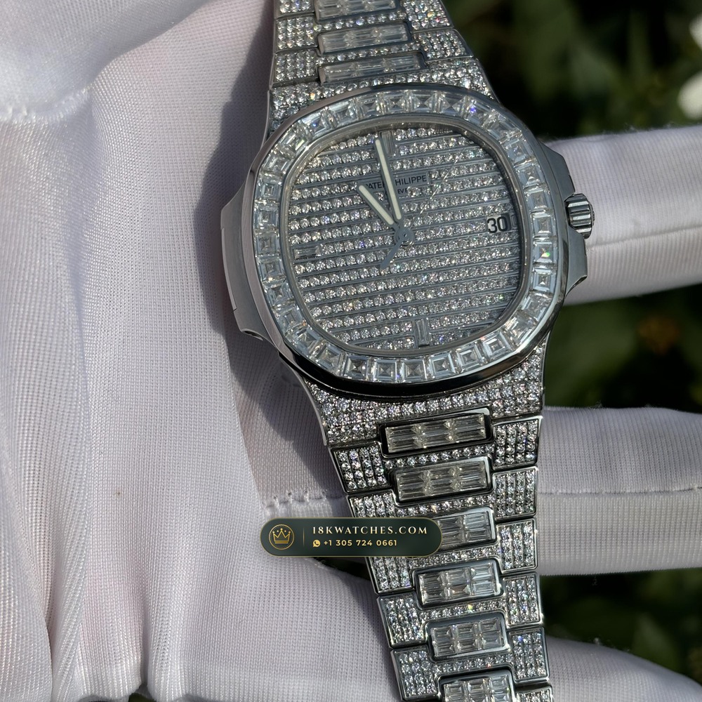 Patek Philippe Nautilus Haute Joaillerie Full Diamond Pave 18K White Gold Ref. 5719/10G-010 — Studio Gallery Plate III in 18K White Gold Au750 (186.9g Verified Mass, Patek Philippe Cal. 26-330 S C / Cal. 324 S C - 21K Gold Rotor)