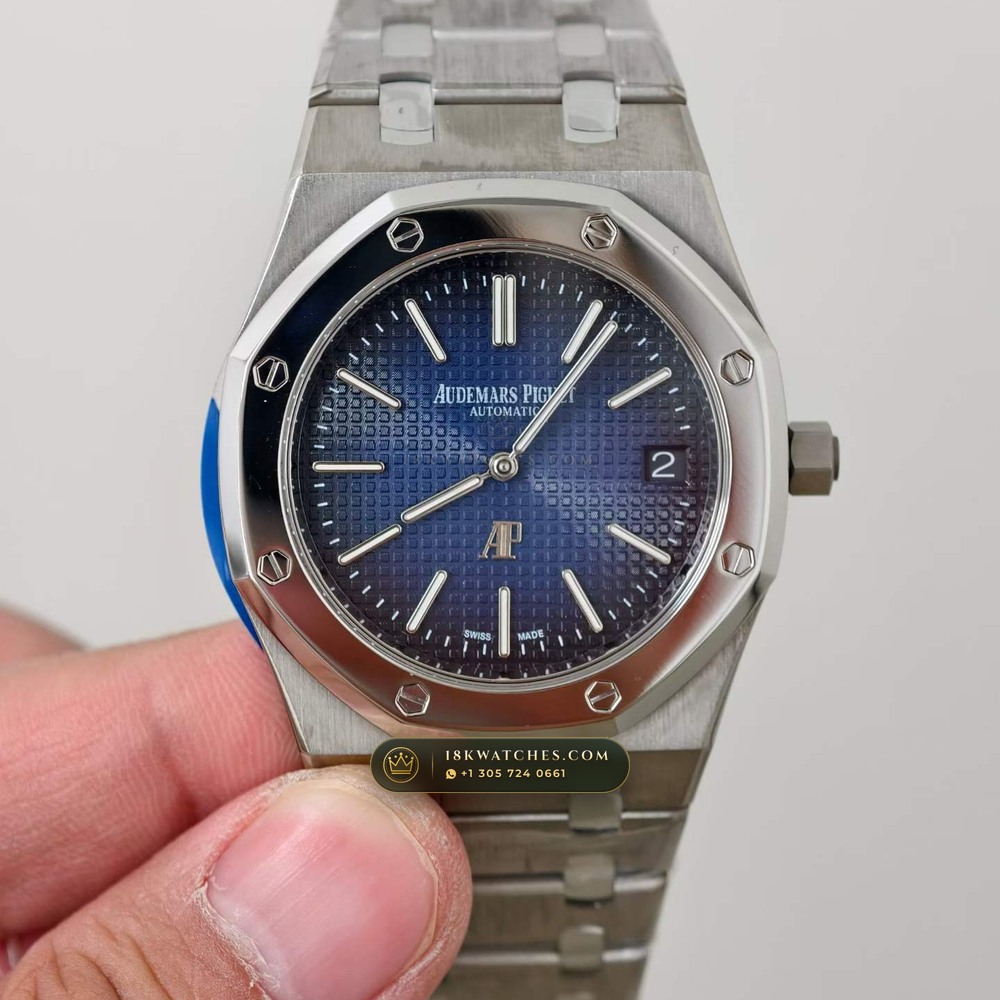 Audemars Piguet Royal Oak Jumbo Extra-Thin 39mm Ref. 15202IP — Studio Gallery Plate II in Grade 5 Titanium Monobloc (94.4g Verified Mass, Audemars Piguet Cal. 2121 Ultra-Thin)