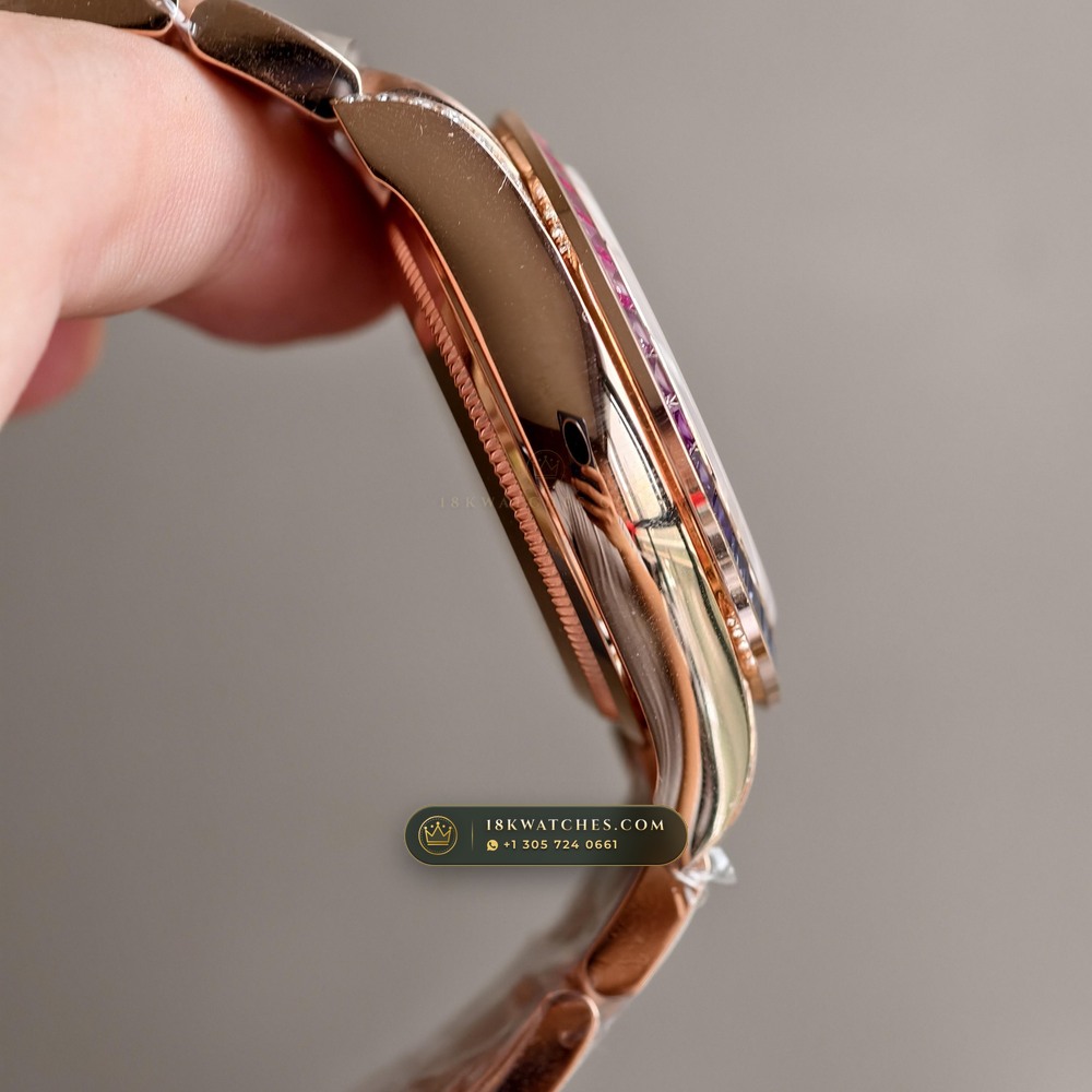Rolex Cosmograph Daytona Rainbow Sapphire Bezel 18K Everose Gold Ref. 116595RBOW — Studio Gallery Plate V in 18K Rose Gold Au750 (216.9g Verified Mass, Rolex Manufacture Cal. 4130 - 72h Power Reserve)