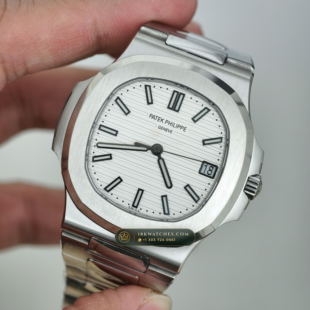 Patek Philippe Nautilus Self-Winding Custom SW Dial Deep Crystal Optics Ref. 5711A — Studio Gallery Plate III in 904L Stainless Steel Custom Architecture (115.2g Verified Mass, Patek Philippe Cal. 26-330 S C / Cal. 324 S C - 21K Gold Rotor)