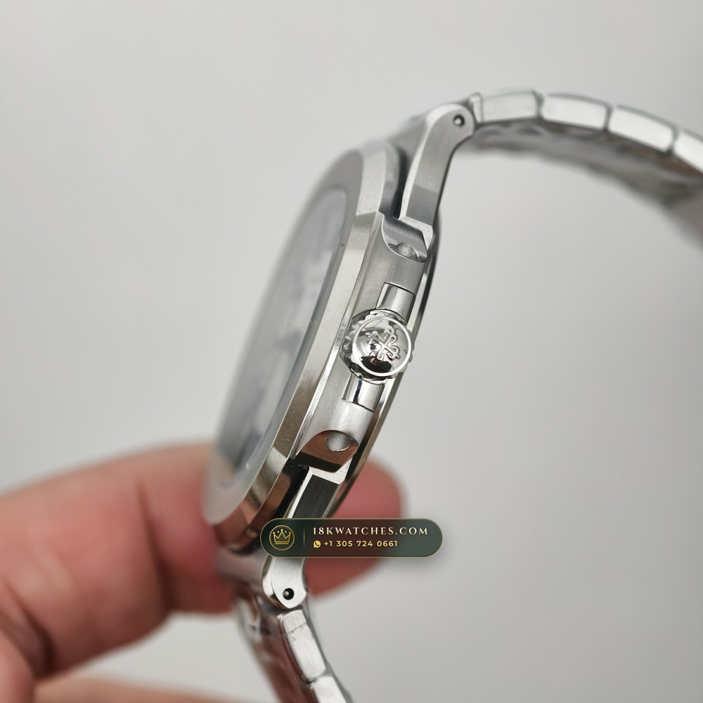 Patek Philippe Nautilus Self-Winding Custom SW Dial Deep Crystal Optics Ref. 5711A — Studio Gallery Plate IV in 904L Stainless Steel Custom Architecture (115.2g Verified Mass, Patek Philippe Cal. 26-330 S C / Cal. 324 S C - 21K Gold Rotor)