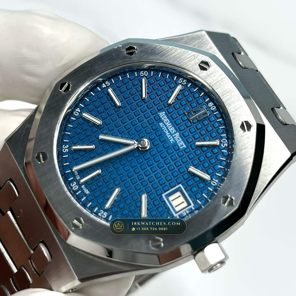 Audemars Piguet Royal Oak Jumbo Extra-Thin 39mm Ref. 15202ST.OO.0944ST.03 — Studio Gallery Plate IV in 904L Stainless Steel Custom Architecture (103.8g Verified Mass, Audemars Piguet Cal. 2121 Ultra-Thin)