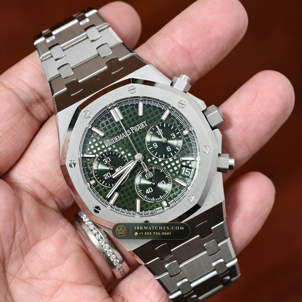 Audemars Piguet Royal Oak Selfwinding Chronograph 41mm Custom Tapestry Dial Deep Crystal Optics Ref. 26240ST.OO.1320ST.08 — Studio Gallery Plate III in 904L Stainless Steel Custom Architecture (180.6g Verified Mass, Audemars Piguet Cal. 4401 Flyback Chronograph)