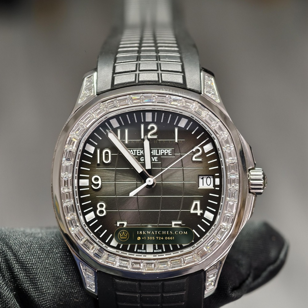 Patek Philippe Aquanaut Haute Joaillerie Baguette Diamond Bezel 18K White Gold Ref. 5167/300G-010