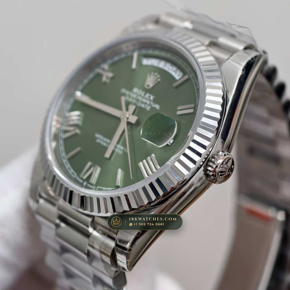Rolex Day-Date 40 18K White Gold Geneva Atelier Spec Ref. 228239 — Studio Gallery Plate IV in 18K White Gold Au750 (210.9g Verified Mass, Rolex Manufacture Cal. 3255 - 70h Power Reserve)