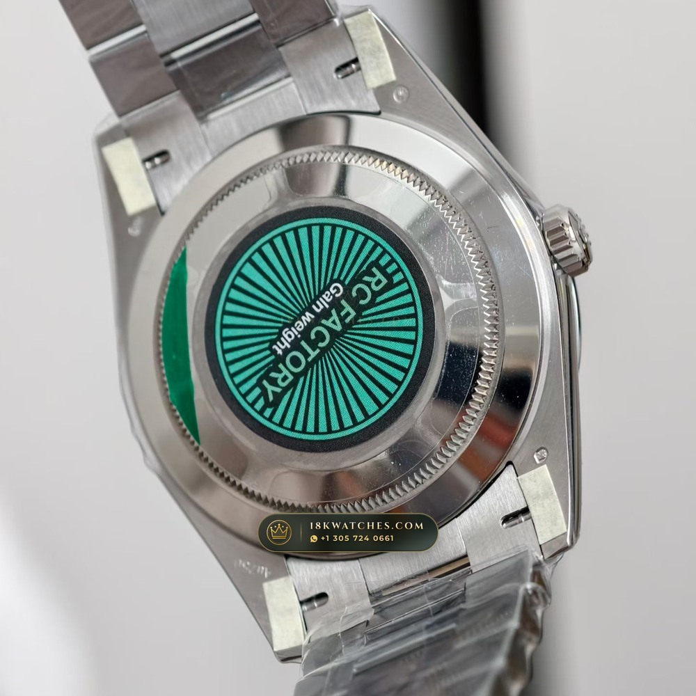 Rolex Day-Date 40 18K White Gold Geneva Atelier Spec Ref. 228239 — Studio Gallery Plate VII in 18K White Gold Au750 (210.9g Verified Mass, Rolex Manufacture Cal. 3255 - 70h Power Reserve)