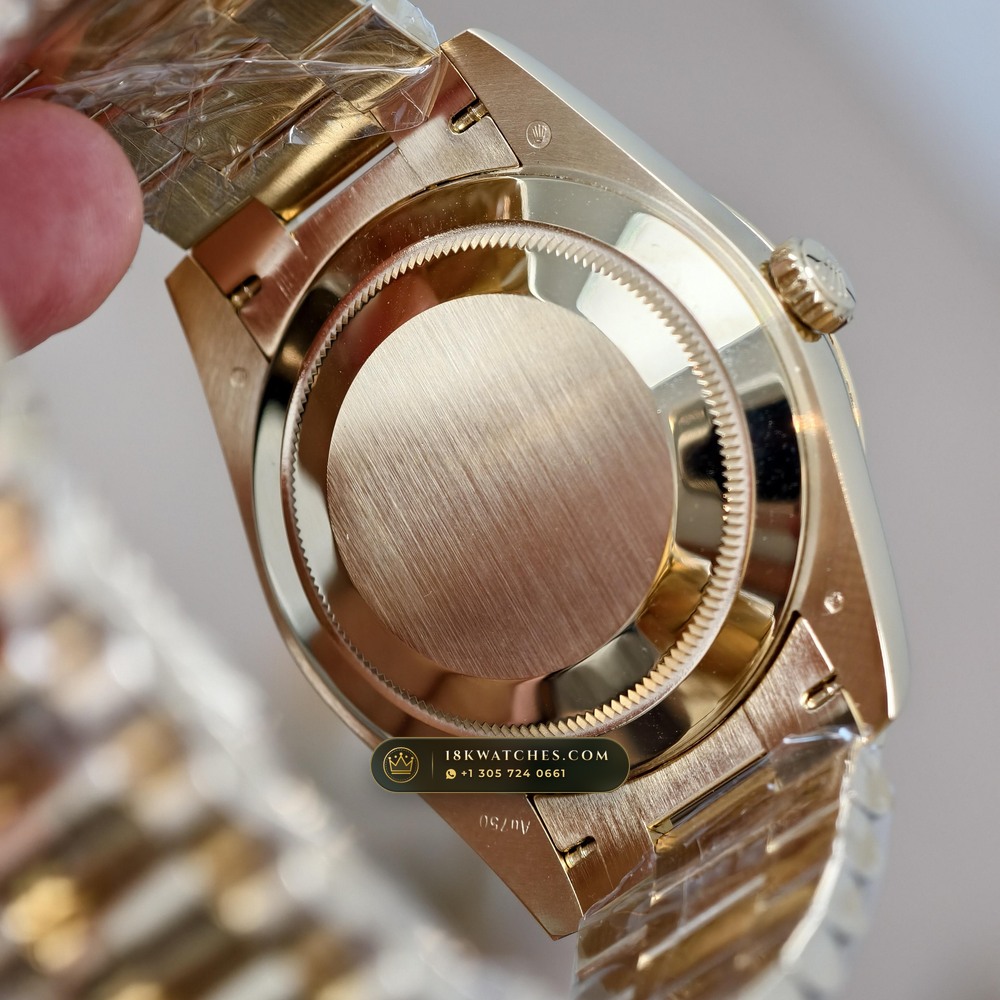 Rolex Day-Date 40 18K Yellow Gold Deep Crystal Optics Ref. 228238 — Studio Gallery Plate VI in 18K Yellow Gold Au750 (210.4g Verified Mass, Rolex Manufacture Cal. 3255 - 70h Power Reserve)