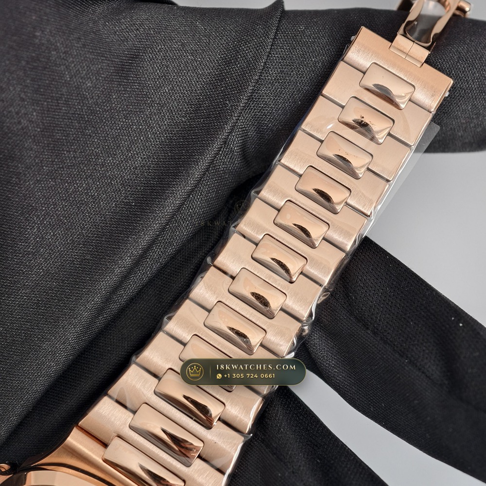Patek Philippe Nautilus Self-Winding 18K Rose Gold Ref. 5711/1R — Studio Gallery Plate XI in 18K Rose Gold Au750 (186.7g Verified Mass, Patek Philippe Cal. 26-330 S C / Cal. 324 S C - 21K Gold Rotor)